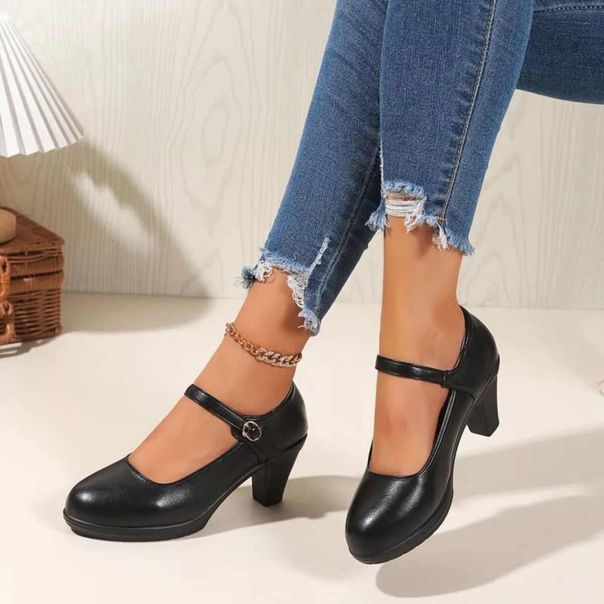 Women's Shoes